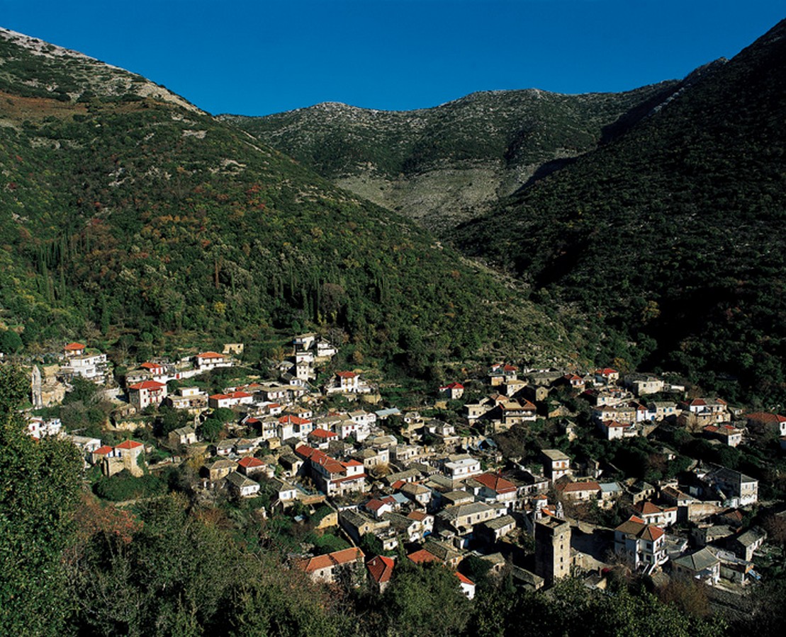 Μεσσηνιακή Μάνη: Καστάνια, Μηλιά, Πλάτσα, Νομιτσί, Θαλάμες, Λαγκάδα